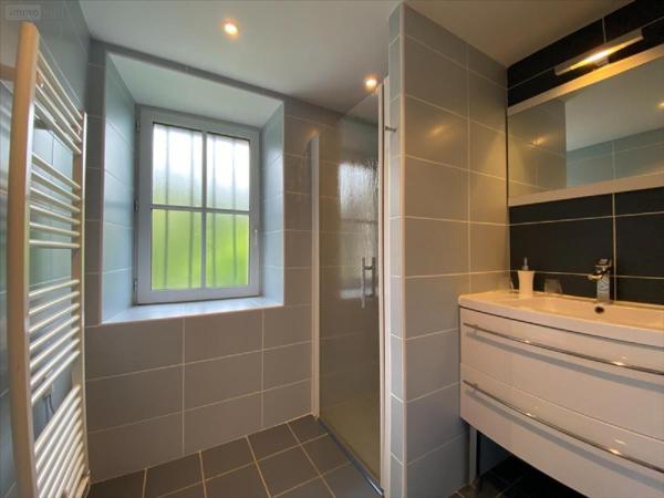 Fonds et/ou murs commerciaux à vendre à Mandailles-Saint-Julien dans le Cantal (15590), ref : 15061-1015625