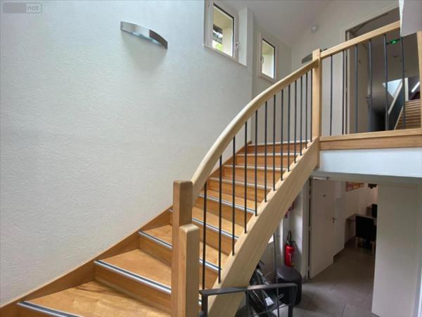 Fonds et/ou murs commerciaux à vendre à Mandailles-Saint-Julien dans le Cantal (15590), ref : 15061-1015625