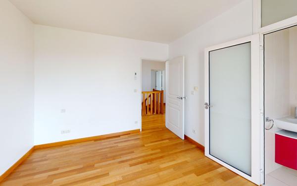 Appartement à louer    5 pièces • 119,33 m2 Saint-Étienne
