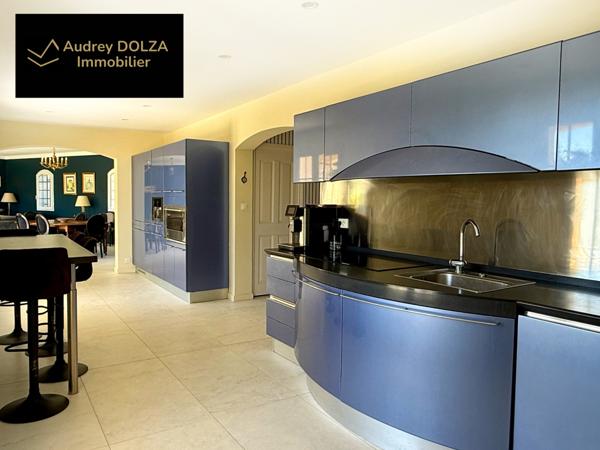 Berre-l'Étang (13130) NOUVEAUTÉ EN EXCLUSIVITÉ - Maison individuelle de type 8 à Berre l'Etang - 625 000€ FAI