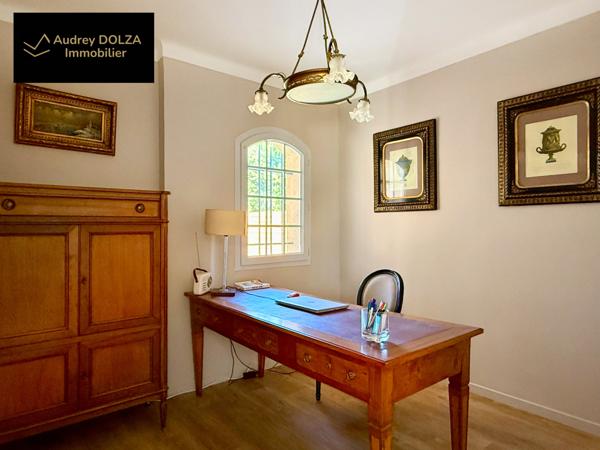 Berre-l'Étang (13130) NOUVEAUTÉ EN EXCLUSIVITÉ - Maison individuelle de type 8 à Berre l'Etang - 625 000€ FAI