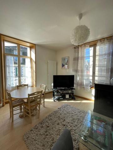 EXCLUSIVITÉ Appartement de standing très lumineux 3 chambres 80 m2