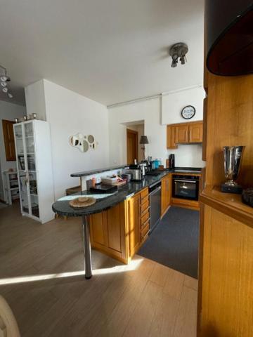 EXCLUSIVITÉ Appartement de standing très lumineux 3 chambres 80 m2