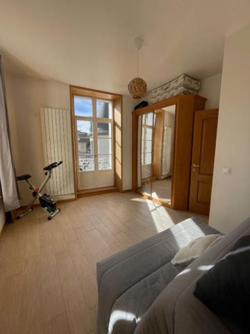 EXCLUSIVITÉ Appartement de standing très lumineux 3 chambres 80 m2