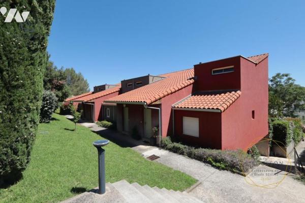 Maison en copropriété avec piscine à Saint Gély du Fesc