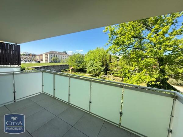 Appartement à louer 3 pièces 64.39m² Ferney-Voltaire (01210)
