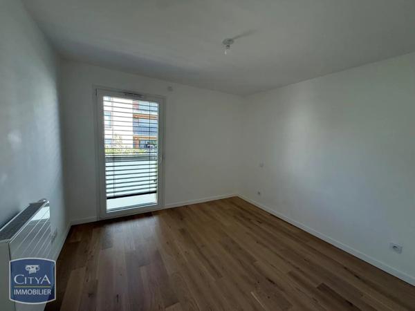 Appartement à louer 3 pièces 64.39m² Ferney-Voltaire (01210)