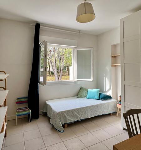 Maison plain pied 4 chambres et grand terrain