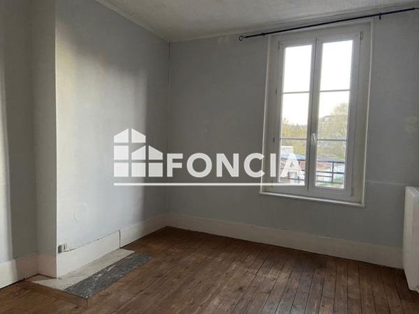 Location Appartement 3 pièces 58.8 m² - 9 AV DE CHATEAU THIERRY Brasles 02400