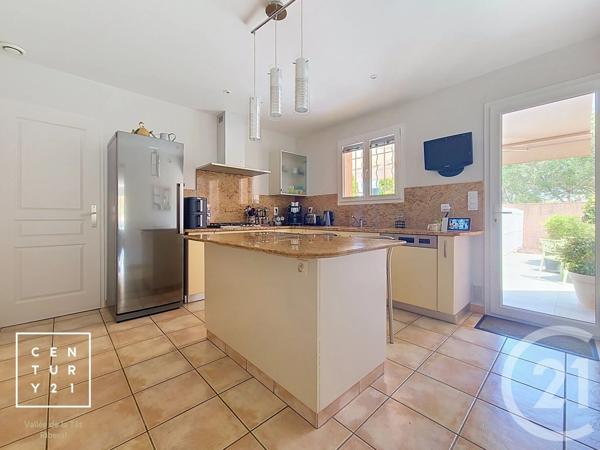 Maison à vendre  5 pièces - 161 m 2   TOULOUGES  - 66