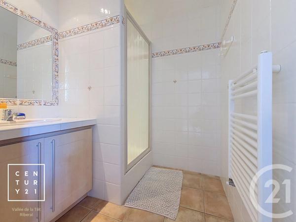 Maison à vendre  5 pièces - 161 m 2   TOULOUGES  - 66