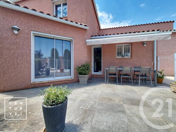 Maison à vendre  5 pièces - 161 m 2   TOULOUGES  - 66