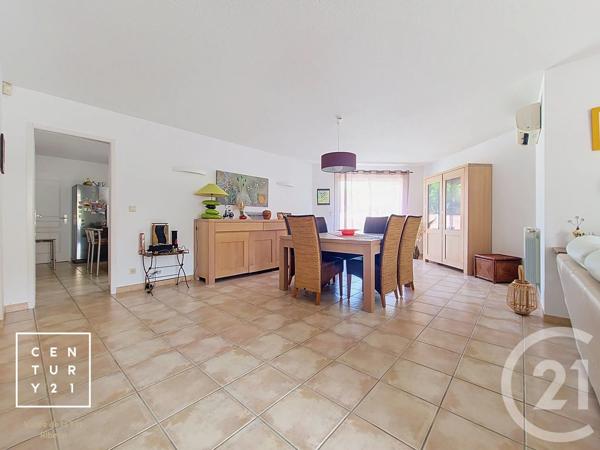 Maison à vendre  5 pièces - 161 m 2   TOULOUGES  - 66