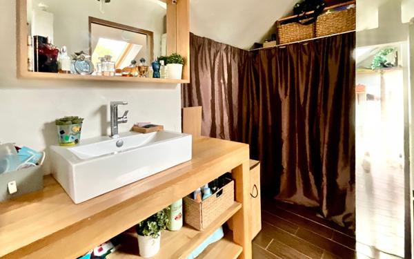 Maison à vendre    4 pièces • 140,04 m2 Saint-Paul-du-Vernay