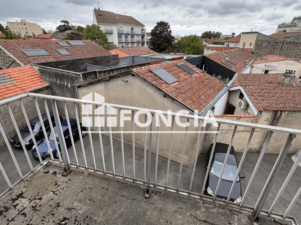 Location Appartement 3 pièces 66.94 m² - 9 BIS RUE BOUTIN Bordeaux 33000