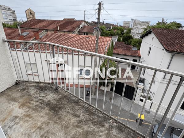 Location Appartement 3 pièces 66.94 m² - 9 BIS RUE BOUTIN Bordeaux 33000