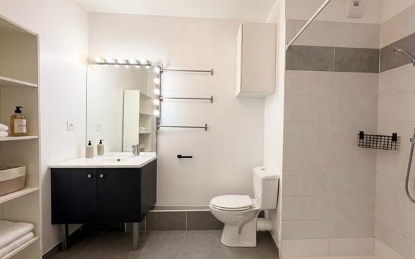 Appartement à vendre    2 pièces • 43,15 m2 Aix-en-Provence