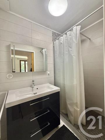 Maison à vendre  6 pièces - 140 m 2   AVERMES  - 03