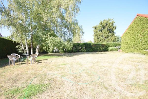 Maison à vendre  5 pièces - 158,61 m 2   VENDAT  - 03