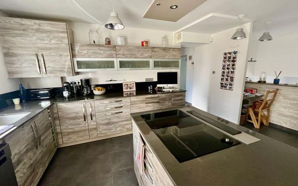 Maison à vendre    5 pièces •  Limoges