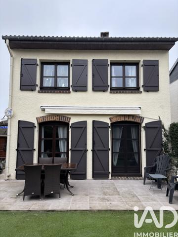 Maison à vendre 5 pièces 106 m² Saint-Brice-sous-Forêt