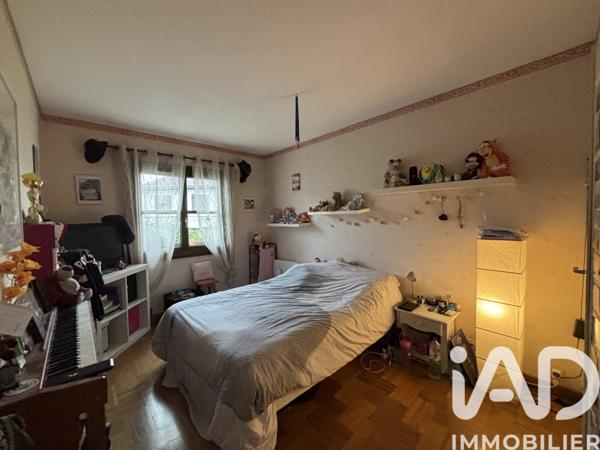 Maison à vendre 5 pièces 106 m² Saint-Brice-sous-Forêt