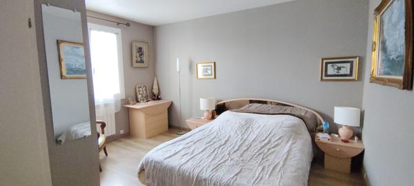 Maison Familiale de 141m², 5 chambres dans résidence prisée