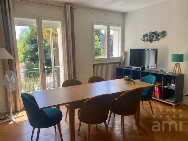 Maison Niort 6 pièce(s) 115 m2