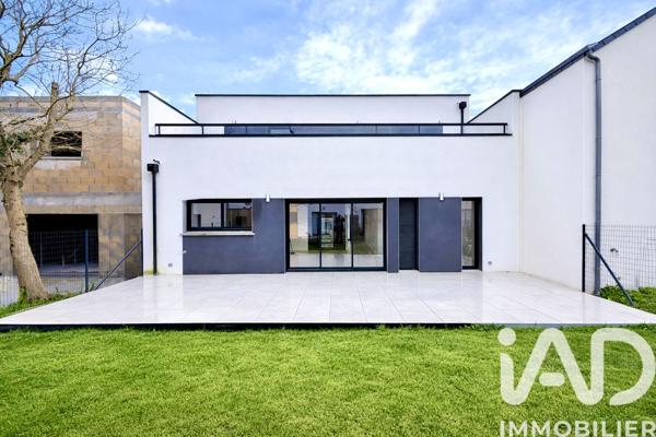 Maison à vendre 6 pièces 165 m² Le Rheu