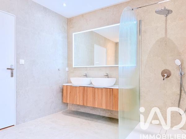 Maison à vendre 6 pièces 165 m² Le Rheu