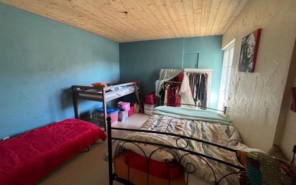 Maison à vendre    4 pièces •  Gémozac