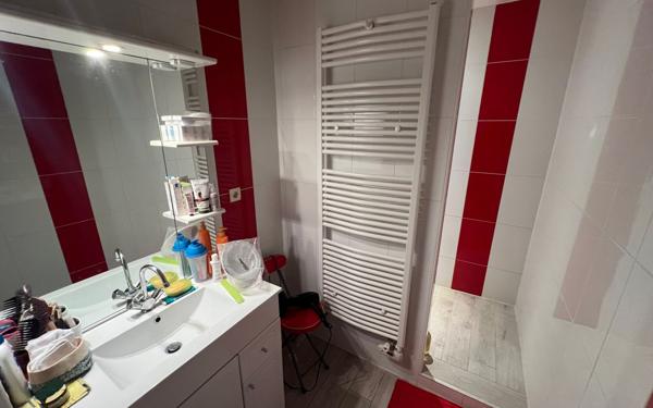 Maison à vendre    4 pièces •  Gémozac