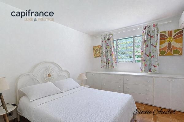 Villa T5 vue dégagée secteur recherché