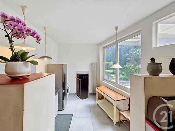 Maison à vendre  7 pièces - 181,72 m 2   MONTELIMAR  - 26