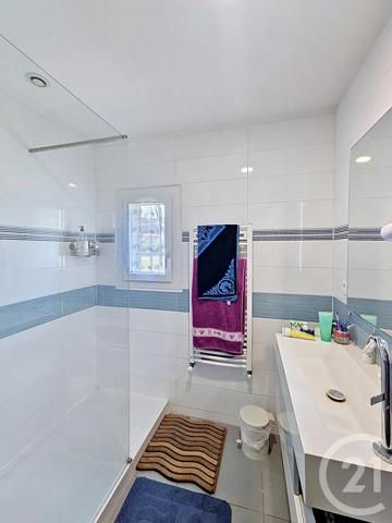 Maison à vendre  7 pièces - 181,72 m 2   MONTELIMAR  - 26