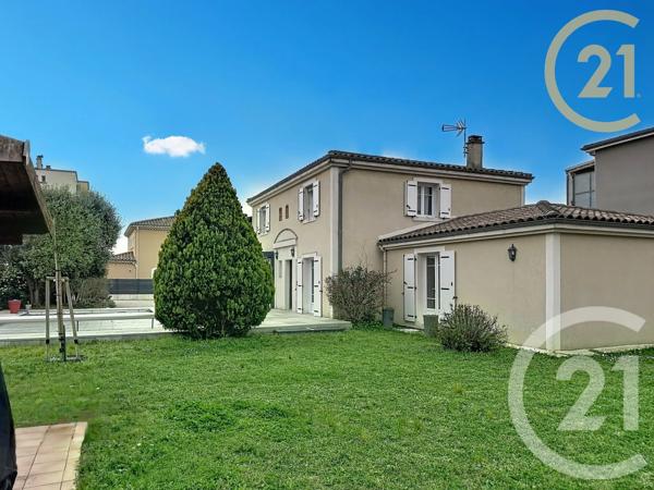 Maison à vendre  7 pièces - 181,72 m 2   MONTELIMAR  - 26