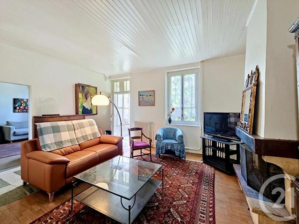 Maison à vendre  7 pièces - 181,72 m 2   MONTELIMAR  - 26