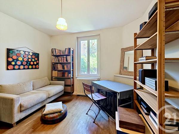 Maison à vendre  7 pièces - 181,72 m 2   MONTELIMAR  - 26
