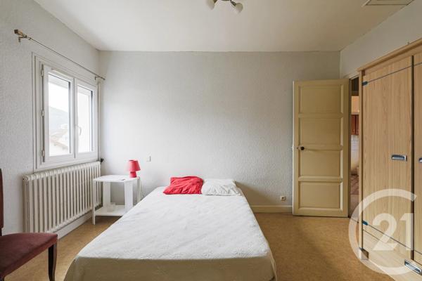 Maison à vendre  6 pièces - 161,85 m 2   GRENOBLE  - 38