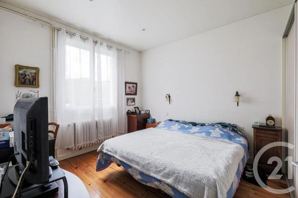 Maison à vendre  6 pièces - 161,85 m 2   GRENOBLE  - 38