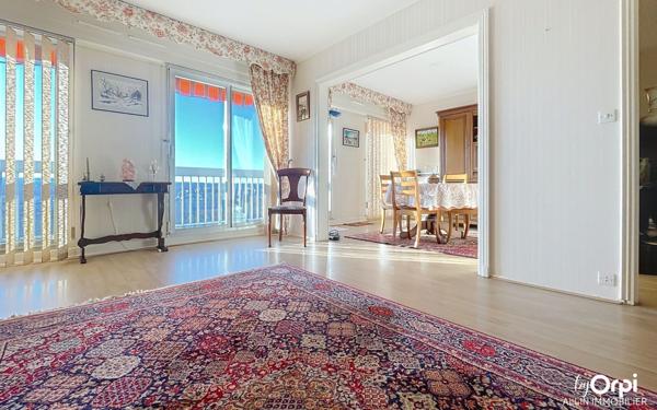 Appartement à vendre    4 pièces • 89,62 m2 Montluçon