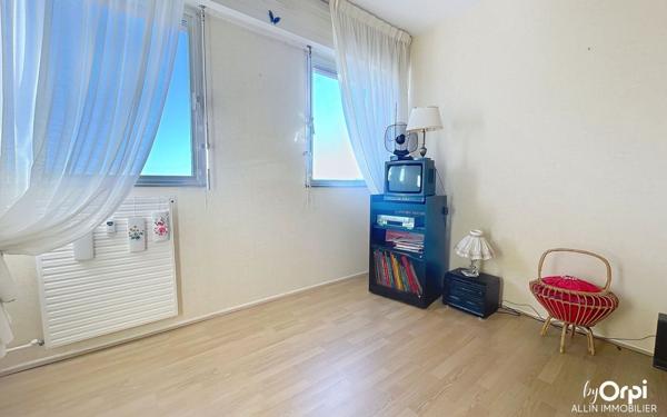 Appartement à vendre    4 pièces • 89,62 m2 Montluçon