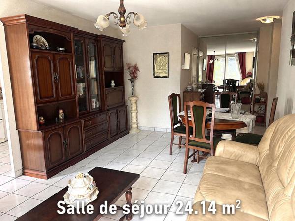 ANSE  TOUTES COMMODITES A PIED - 3 pièces 70 m2 avec garage et balcon