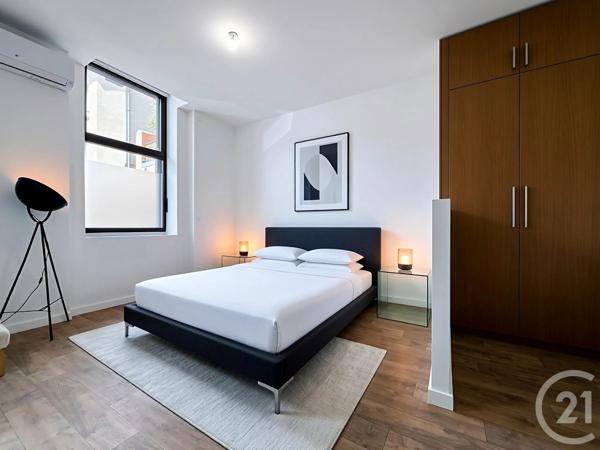 Appartement F3 à vendre  3 pièces - 99,40 m 2   LE PUY EN VELAY  - 43