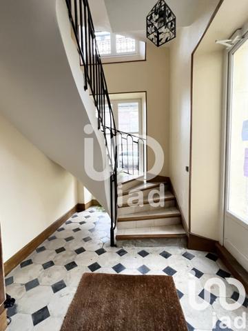 Duplex 7 pièces de 133 m² à Ris-Orangis (91130)