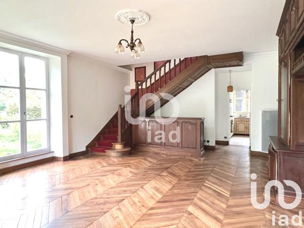 Duplex 7 pièces de 133 m² à Ris-Orangis (91130)