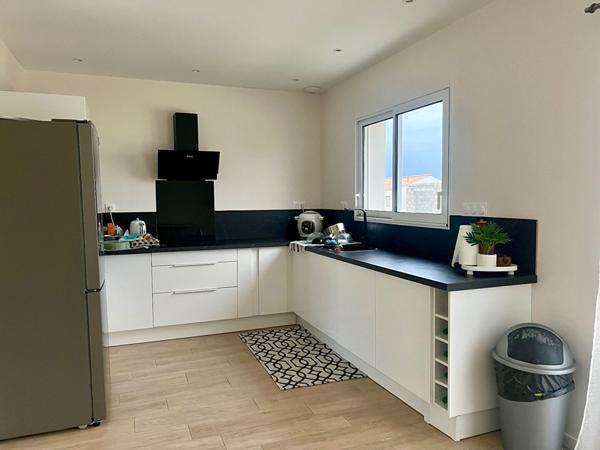 Maison Echillais 4 pièce(s) 95 m2