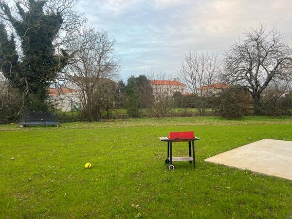 Maison Echillais 4 pièce(s) 95 m2