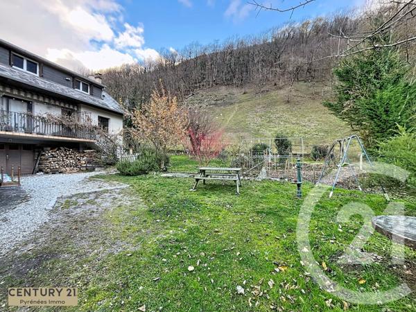 Appartement T3 à vendre  3 pièces - 74 m2 MONTAUBAN DE LUCHON - 31