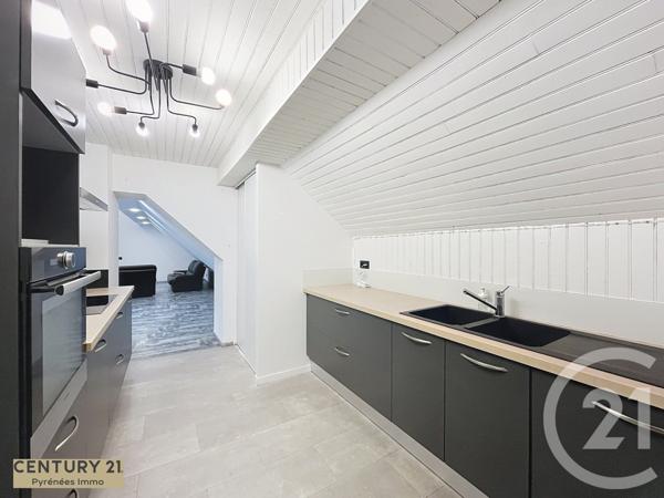 Appartement T3 à vendre  3 pièces - 74 m2 MONTAUBAN DE LUCHON - 31